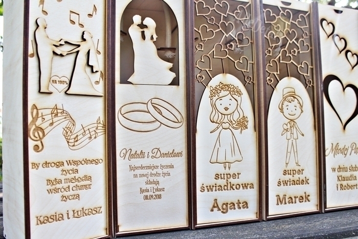  drewniane PUDEŁKO alkohol SKRZYNKA wino GRAWER prezent ślub WZORY podziękowanie rodzicom chrzestnym świadkom (4)