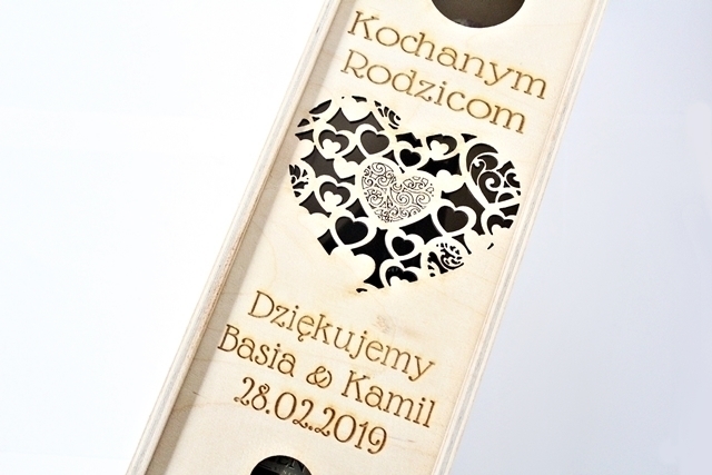 Podziękowanie świadkom RODZICOM SKRZYNKA pudełko na wino (5)