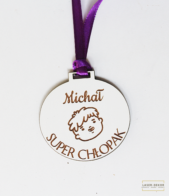 Medal DZIEŃ CHŁOPAKA prezent klasowy dla chłopców ŚWIĘTO drewniany imię grawer laser (3)