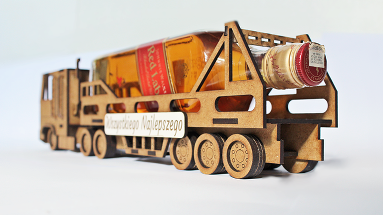WÓDOWÓZ tir CIĘŻARÓWKA na alkohol URODZINOWY 18 30 40 50 60 70 emerytura prezent urodziny imieniny (4)