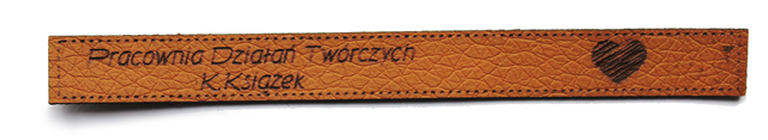 Wszywka 1x10cm metka ekoskóra LOGO jeansówka DŁUGA (2)
