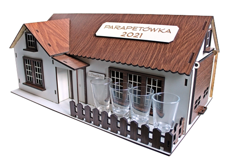 Domek Parapetówka PARAPETÓWKĘ prezent na nowy dom skrzynia na alkohol skrzynka pudełko opakowanie grawer  (3)