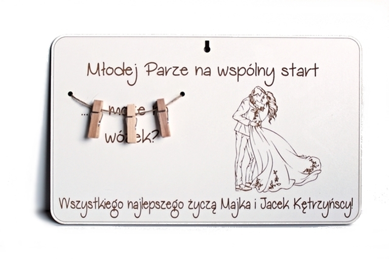 Tablica z miejscem na pieniądze Ślub klamerki życzenia wesele pomysł na prezent dla Pary Młodej (3)