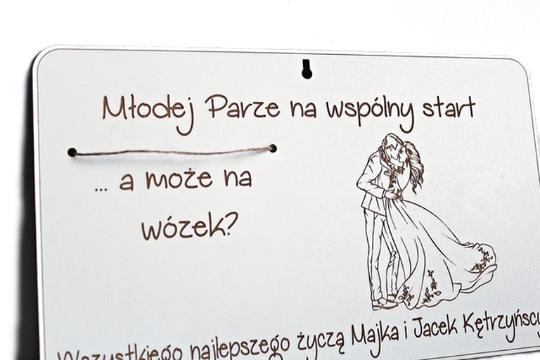 Tablica z miejscem na pieniądze Ślub klamerki życzenia wesele pomysł na prezent dla Pary Młodej (4)