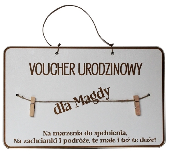 RAMKA TABLICZKA NA PREZENT VOUCHER URODZINOWY na banknoty zawieszka z życzeniami (1)